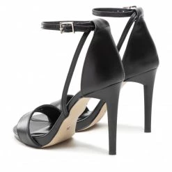 Mules Et Sandales Sandales KARINO - 4165/076-P Czarne Lico Noir -G-Shock Soldes Magasin 03 0000300310335 sw